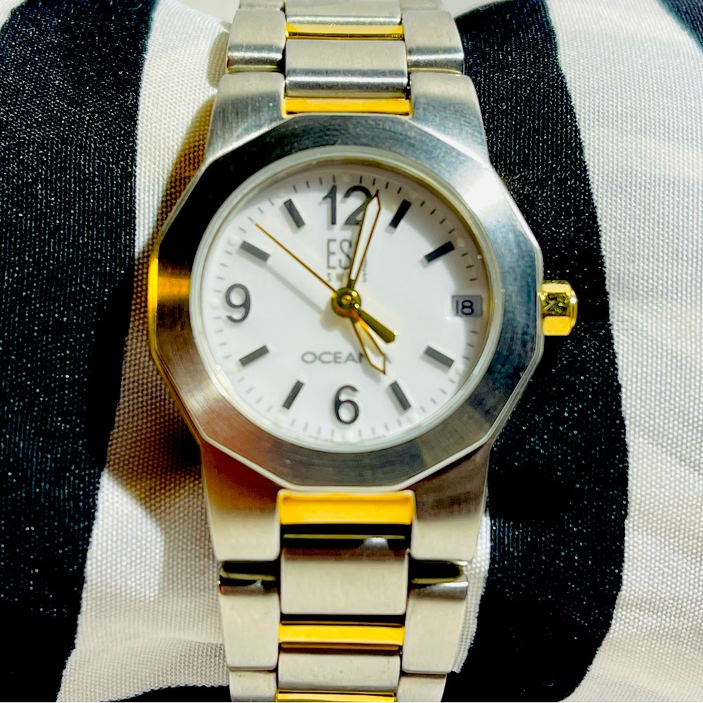 ESQ OCEANIA Swiss Women Watch Date Analog Quartz Silver/Gold White Dial
